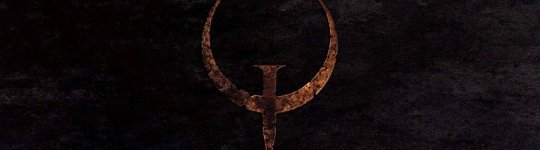 Das Bild zeigt das ikonische Logo des Spiels Quake auf einem dunklen Hintergrund. Das Logo ist in einem schlichten, aber markanten Design gehalten und vermittelt ein Gefühl von Nostalgie und klassischem Videospiel-Charme. Der elegante Einsatz von Farbnuancen verstärkt den minimalistischen, aber kraftvollen Eindruck des Logos und lässt die Verbindung zu den legendären Shooter-Elementen des Spiels erkennen. Die Ästhetik spricht Fans von Oldschool-Games an und verspricht ein aufregendes Spielerlebnis.