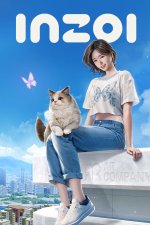 Das Bild zeigt eine junge Frau mit einem lächelnden Gesichtsausdruck, die auf einem stylischen Geländer sitzt. Sie trägt ein weißes T-Shirt mit einem Schmetterlingsmotiv und blue Jeans. Neben ihr sitzt ein flauschiger, mehrfarbiger Kater, der aufmerksam in die Kamera schaut. Der Hintergrund ist hell und freundlich, mit einem klaren blauen Himmel und einer Stadtlandschaft, die weitläufig im Hintergrund zu sehen ist. Über dem Bild steht der Titel inZOI in großen, auffälligen Buchstaben. Das gesamte Bild vermittelt eine positive und einladende Atmosphäre, die zur Welt der Lebenssimulationen passt.