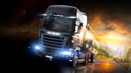 Das Bild zeigt einen modernen Lkw der Marke Scania, der auf einer Straße fährt. Der Truck ist mit Scheinwerfern und einer kraftvollen Erscheinung inszeniert, während im Hintergrund eine eindrucksvolle Landschaft mit einem dramatischen Himmel zu sehen ist. Die Mischung aus Stadt- und Landschaftselementen vermittelt ein Gefühl von Abenteuer und Mobilität, passend zum Thema des Truck-Simulationsspiels. Die gesamte Szene strahlt Dynamik und Kraft aus, was das Erlebnis des Fahrens eines Trucks ansprechend darstellt. Das Bild zeigt einen modernen Lkw der Marke Scania, der auf einer Straße fährt. Der Truck ist mit Scheinwerfern und einer kraftvollen Erscheinung inszeniert, während im Hintergrund eine eindrucksvolle Landschaft mit einem dramatischen Himmel zu sehen ist. Die Mischung aus Stadt- und Landschaftselementen vermittelt ein Gefühl von Abenteuer und Mobilität, passend zum Thema des Truck-Simulationsspiels. Die gesamte Szene strahlt Dynamik und Kraft aus, was das Erlebnis des Fahrens eines Trucks ansprechend darstellt.