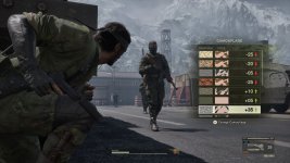 Das Bild zeigt eine spannende Spielsituation aus Metal Gear Solid Delta: Snake Eater. Im Vordergrund ist eine Figur, die sich hinter einem Hindernis versteckt. Diese Figur hat eine realistische Tarnkleidung an und hält eine Waffe bereit, während sie auf einen Widersacher achtet, der im Hintergrund zu sehen ist. Der Widersacher trägt ebenfalls militärische Kleidung und scheint sich in der Umgebung zu bewegen. Rechts im Bild ist eine übersichtliche Anzeige zu sehen, die verschiedene Tarnmuster und deren Effekte zeigt, was die strategische Komponente des Spiels unterstreicht. Die Umgebung ist von einer beeindruckenden Berglandschaft im Hintergrund sowie einer militärischen Basis geprägt, was die Atmosphäre des Spiels verstärkt. Die grafische Darstellung ist modern und detailliert, was das Remake des Klassikers unterstreicht. Das Bild zeigt eine spannende Spielsituation aus Metal Gear Solid Delta: Snake Eater. Im Vordergrund ist eine Figur, die sich hinter einem Hindernis versteckt. Diese Figur hat eine realistische Tarnkleidung an und hält eine Waffe bereit, während sie auf einen Widersacher achtet, der im Hintergrund zu sehen ist. Der Widersacher trägt ebenfalls militärische Kleidung und scheint sich in der Umgebung zu bewegen. Rechts im Bild ist eine übersichtliche Anzeige zu sehen, die verschiedene Tarnmuster und deren Effekte zeigt, was die strategische Komponente des Spiels unterstreicht. Die Umgebung ist von einer beeindruckenden Berglandschaft im Hintergrund sowie einer militärischen Basis geprägt, was die Atmosphäre des Spiels verstärkt. Die grafische Darstellung ist modern und detailliert, was das Remake des Klassikers unterstreicht.