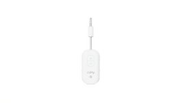 Das Bild zeigt einen Bluetooth-Adapter namens AirFly. Er hat eine kompakte, weiße Bauweise mit einer runden Form. An einem Ende des Adapters befindet sich ein Klinkenstecker, über den er mit Geräten verbunden werden kann. Auf der Vorderseite des Adapters sind Tasten zur Lautstärkeregelung sowie eventuell zur Steuerung von Funktionen. Der Hintergrund des Bildes ist einheitlich weiß, was den Fokus auf den Adapter lenkt. Dieses Produkt ermöglicht es, drahtlose Audiogeräte mit Geräten zu verbinden, die über einen Klinkeneingang verfügen.