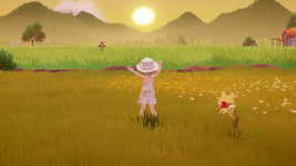 Das Bild zeigt eine farbenfrohe und einladende Landschaft aus dem Spiel Starsand Island. Im Vordergrund steht ein Charakter mit einem Hut und einem fröhlichen Gesichtsausdruck, der die Arme ausgebreitet hat, als würde er die Natur um sich herum feiern. Zu seinen Füßen sitzt ein niedliches, cartoonhaftes Tier. Im Hintergrund sind sanfte Hügel zu sehen, die in warmen Gelbtönen erleuchtet werden, während die Sonne am Horizont untergeht oder aufgeht. Das gesamte Szenario strahlt eine entspannte und idyllische Atmosphäre aus, die typisch für ein gemütliches Rollenspiel ist.