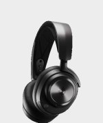 Das Bild zeigt ein schwarzes Headset, das modern und stylisch aussieht. Es hat eine gepolsterte Kopfband und weiche Ohrmuscheln, die für hohen Komfort sorgen sollen. Die Ohrmuscheln sind rund und scheinen eine gute Geräuschisolierung zu bieten. Design und Verarbeitung wirken hochwertig und ansprechend, geeignet für lange Sessions beim Gaming.