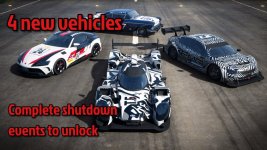 Das Bild zeigt vier neue Fahrzeuge aus dem Spiel Wreckreation, die in einer offenen Umgebung auf einer asphaltierten Fläche stehen. Jedes Fahrzeug hat ein individuelles Design, und einige zeigen auffällige Muster. Im Vordergrund sind sportliche Autos mit verschiedenen Rennnummern, während im Hintergrund weitere Fahrzeuge zu sehen sind, die möglicherweise für Konkurrenzrennen genutzt werden. Die Fahrzeuge sind in einer modernen, dynamischen Anordnung platziert, die ein Gefühl von Action und Geschwindigkeit vermittelt. Der Text hebt die neuen Inhalte und Herausforderungen im Spiel hervor, die Spieler erwarten können.