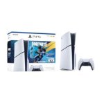 Das Bild zeigt ein PlayStation 5 Bundle, das für das beliebte Spiel Fortnite beworben wird. Der Karton der Konsole ist farbenfroh gestaltet und präsentiert das Spiel sowie einige exklusive Inhalte, die im Bundle enthalten sind. Neben der Konsole selbst ist ein Controller abgebildet. Die gesamte Präsentation wirkt ansprechend und richtet sich vor allem an Fortnite-Fans, die auf der Suche nach einem neuen Gaming-Erlebnis sind.