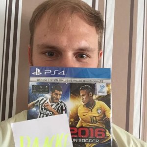 Sebastian Richter mit PES 2016. Gewinnspiel #9