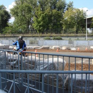 Außengelände mit Roller-Pakours