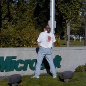 piss auf microsoft