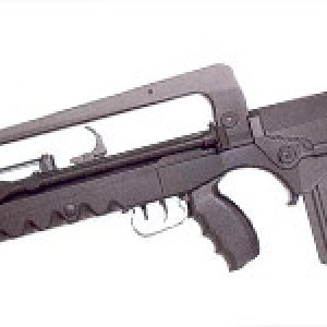 FAMAS F1