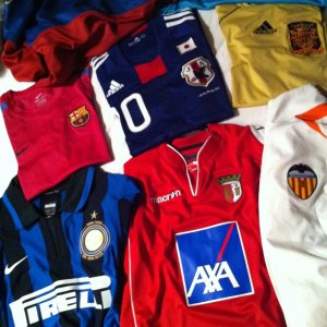 Fussballtrikots Teil 1

FC Barcelona
España
Sporting Clube de Braga
Valencia
Inter
Japan