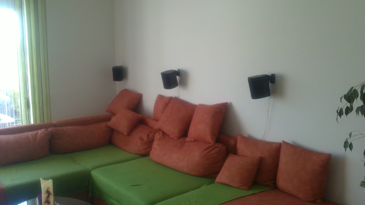 Zock-Sofa wenn die mietze ma nich den platz besetzt :)