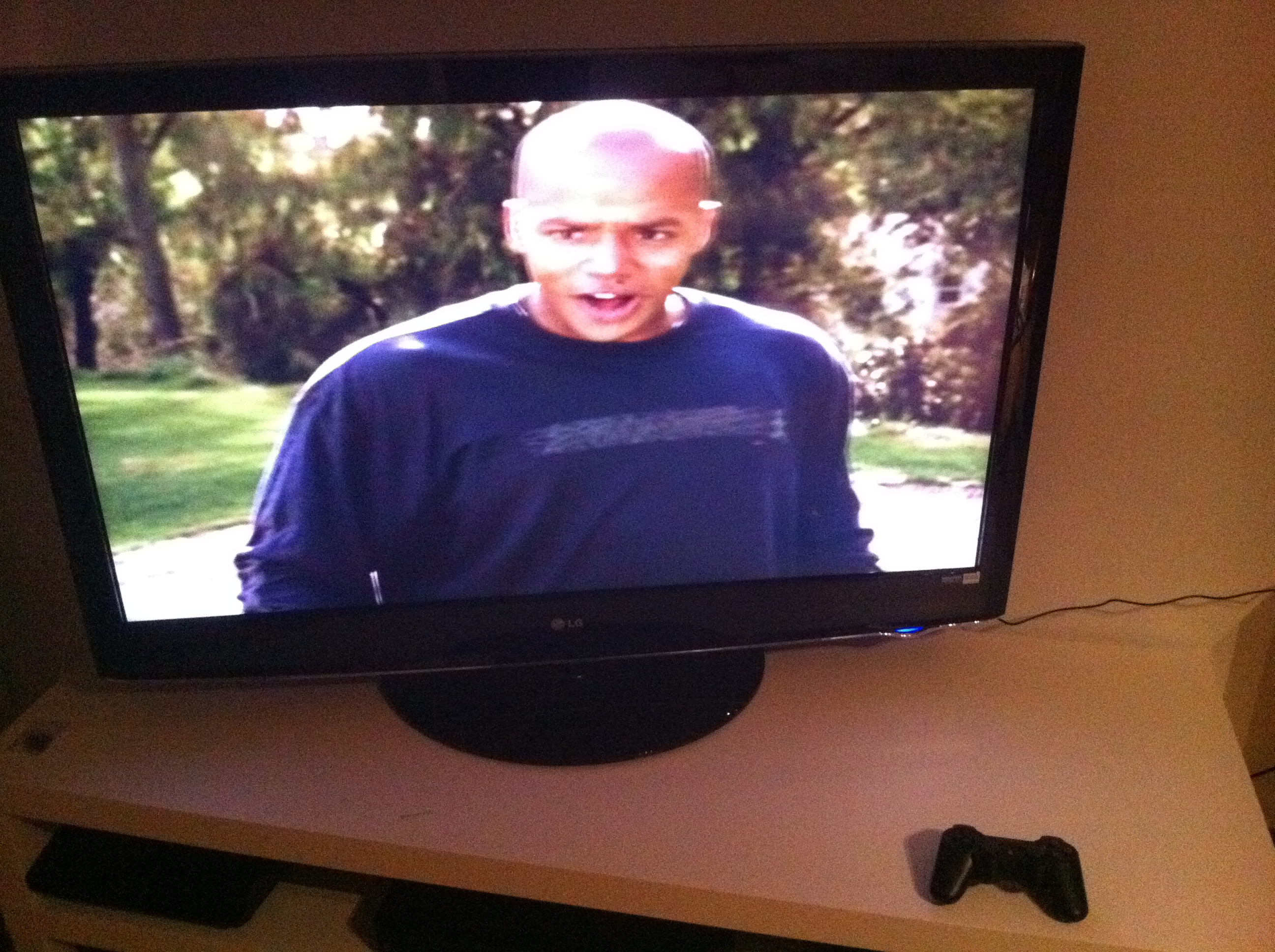 47'' FullHD LCD TV
