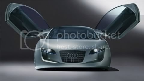 Audi_RSQ_Tren.jpg