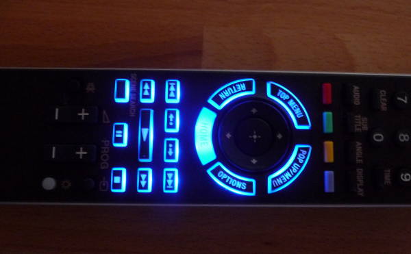 sony_bdp_s550_remote_lightening.jpg