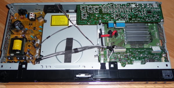 sony_bdp_s550_inside.jpg