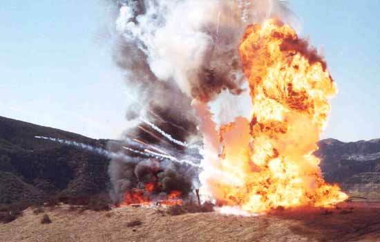 explosion-l.jpg